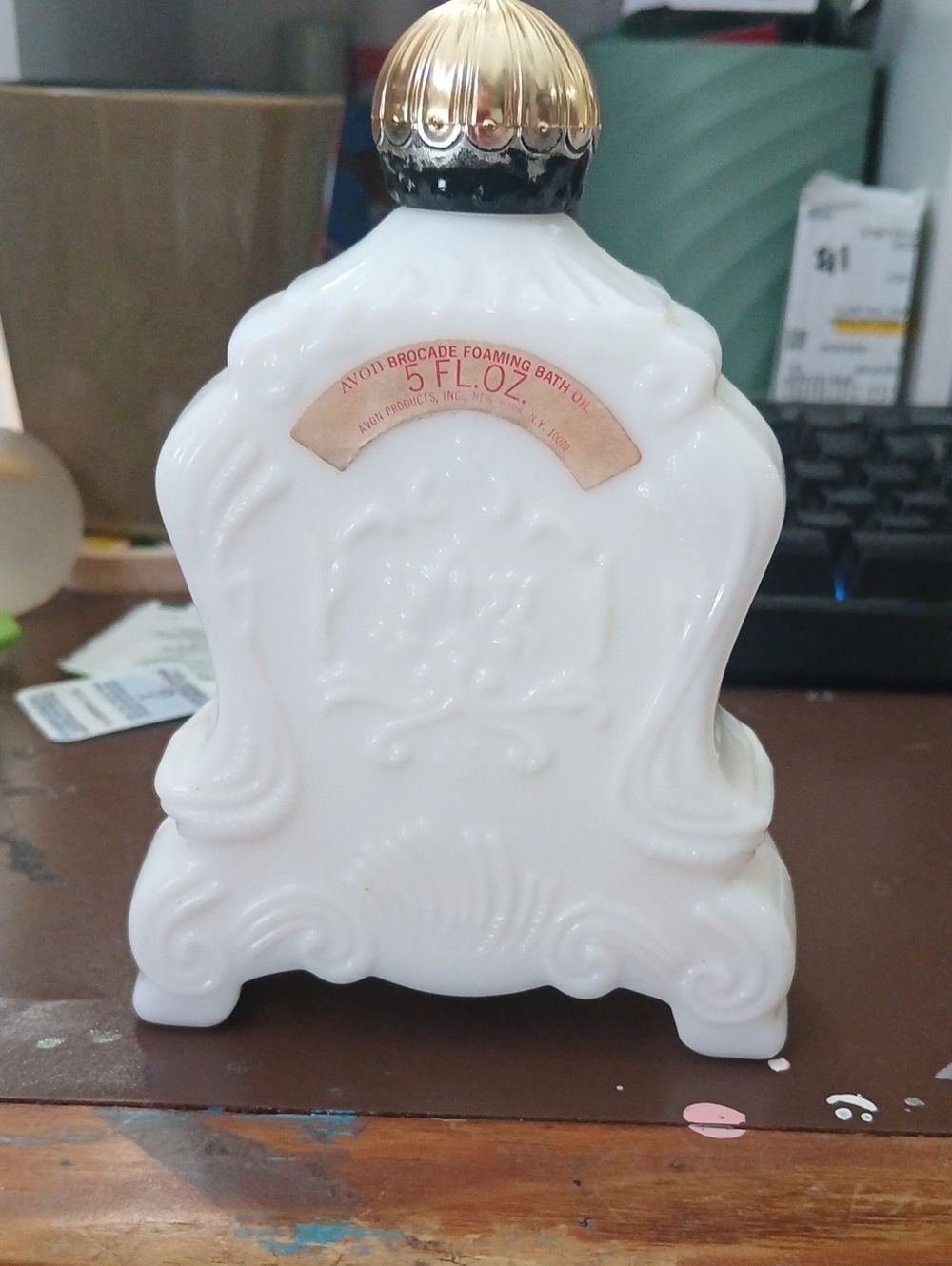 Avon White Brocade Decorative Foaming Bath Oil Bottle with Gold Cap